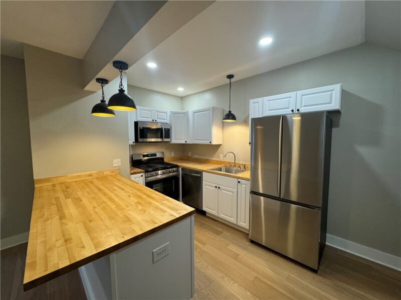 3830 N East St — photo 2