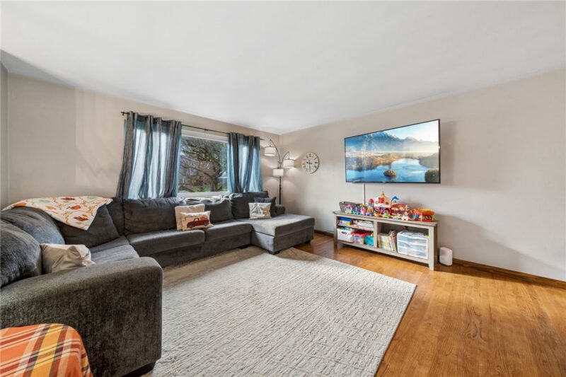122 Manchester — photo 3