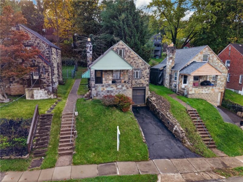2214 Laketon Rd — photo 4