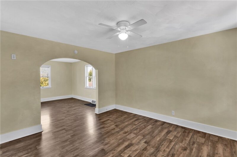 1413 Robbins Avenue — photo 2