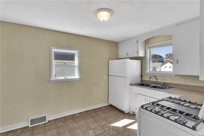 1413 Robbins Avenue — photo 7