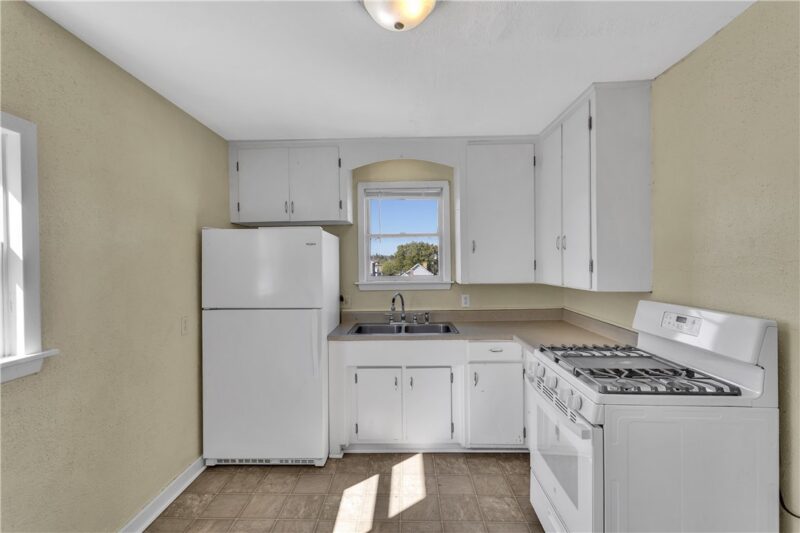 1413 Robbins Avenue — photo 8