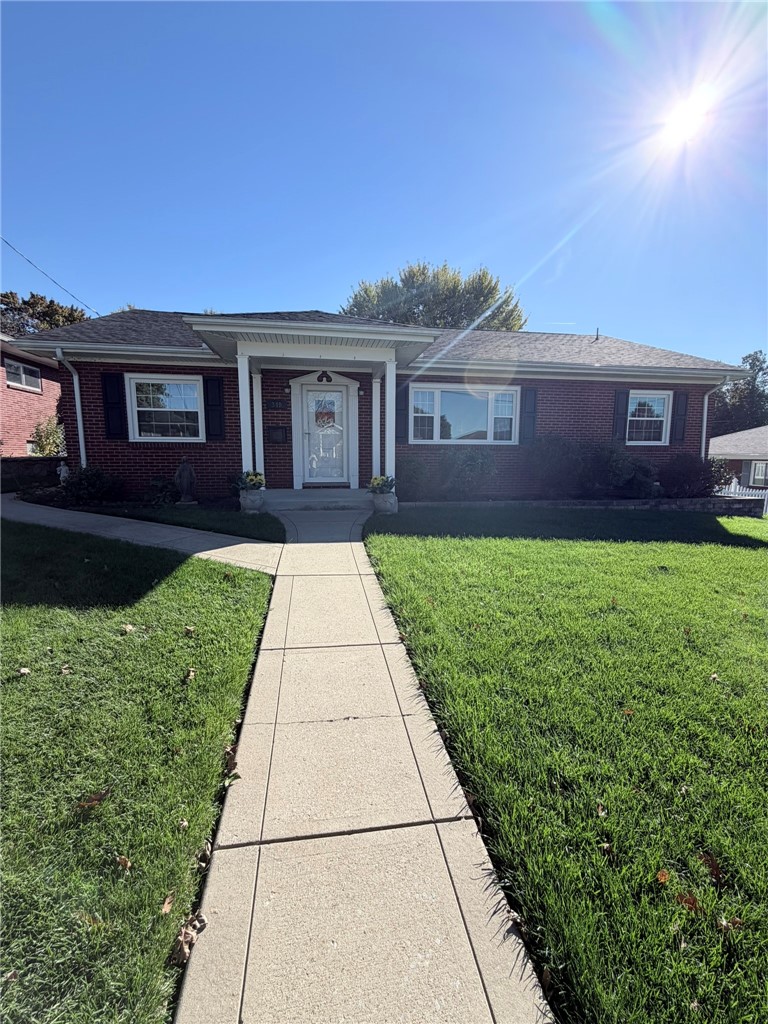 340 Pershing Ave — photo 1