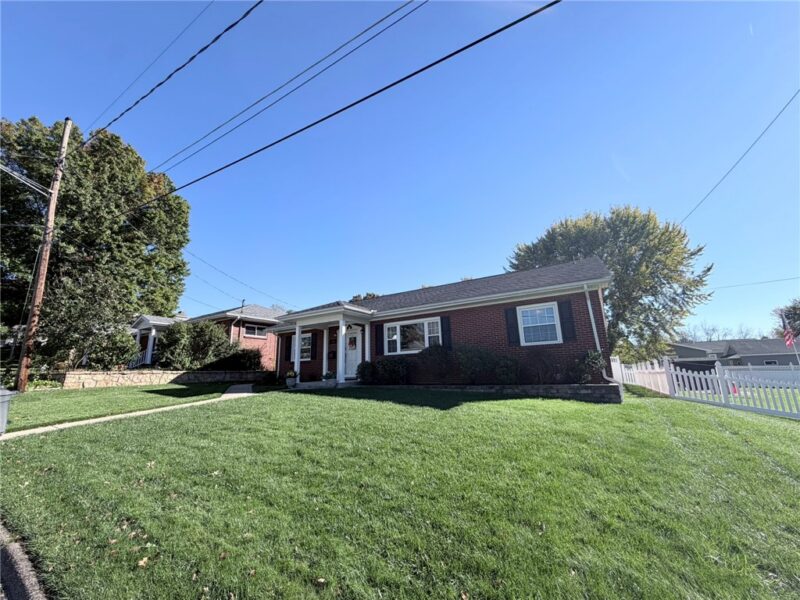 340 Pershing Ave — photo 3