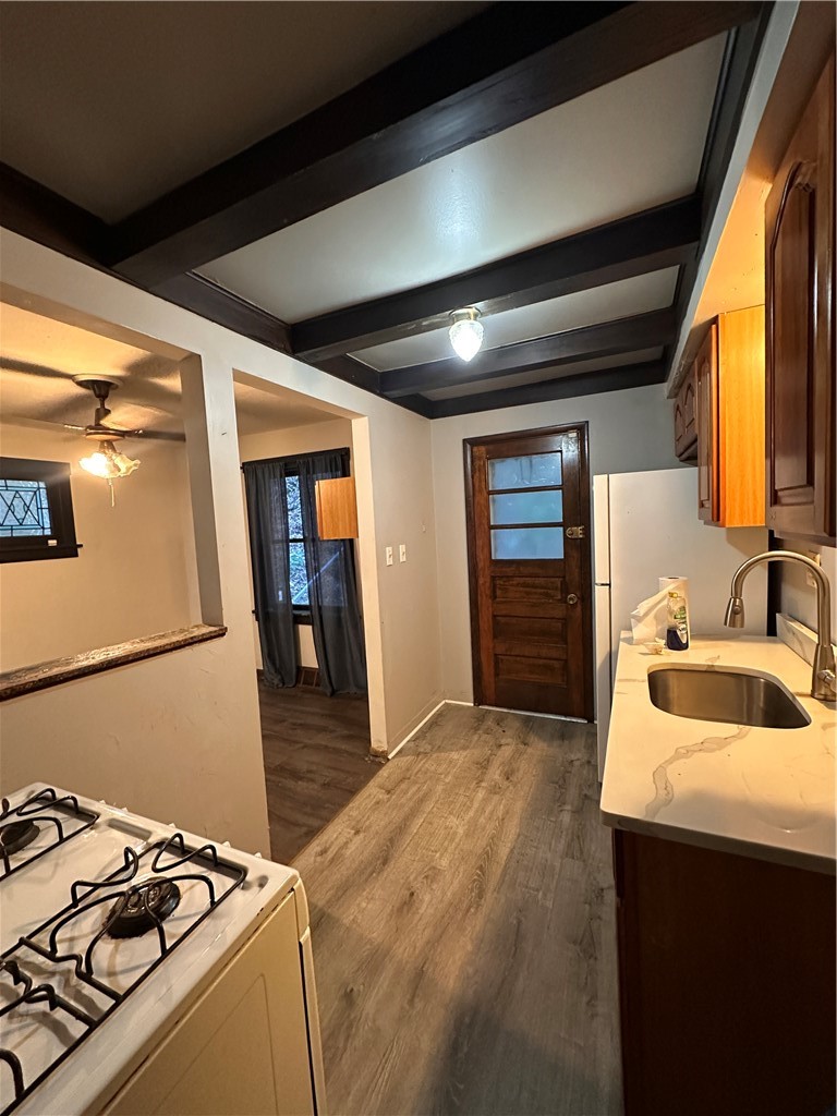 705-707 Maytide St. — photo 6