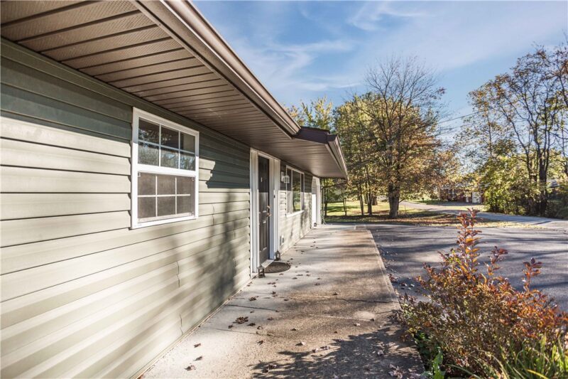 58 Hazel St — photo 4