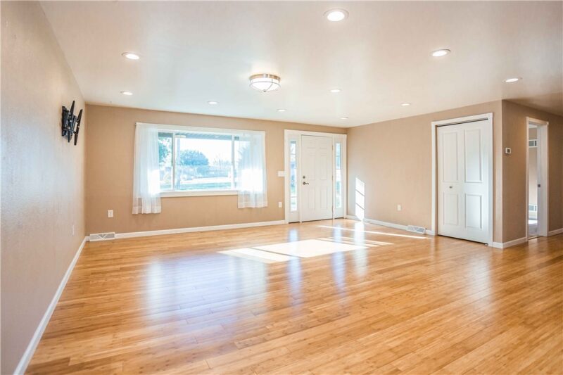 58 Hazel St — photo 8