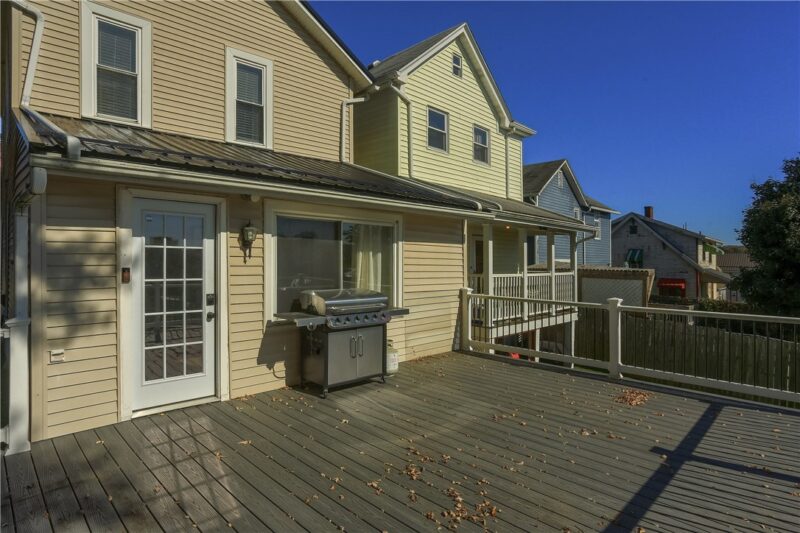 435 Line Ave — photo 2