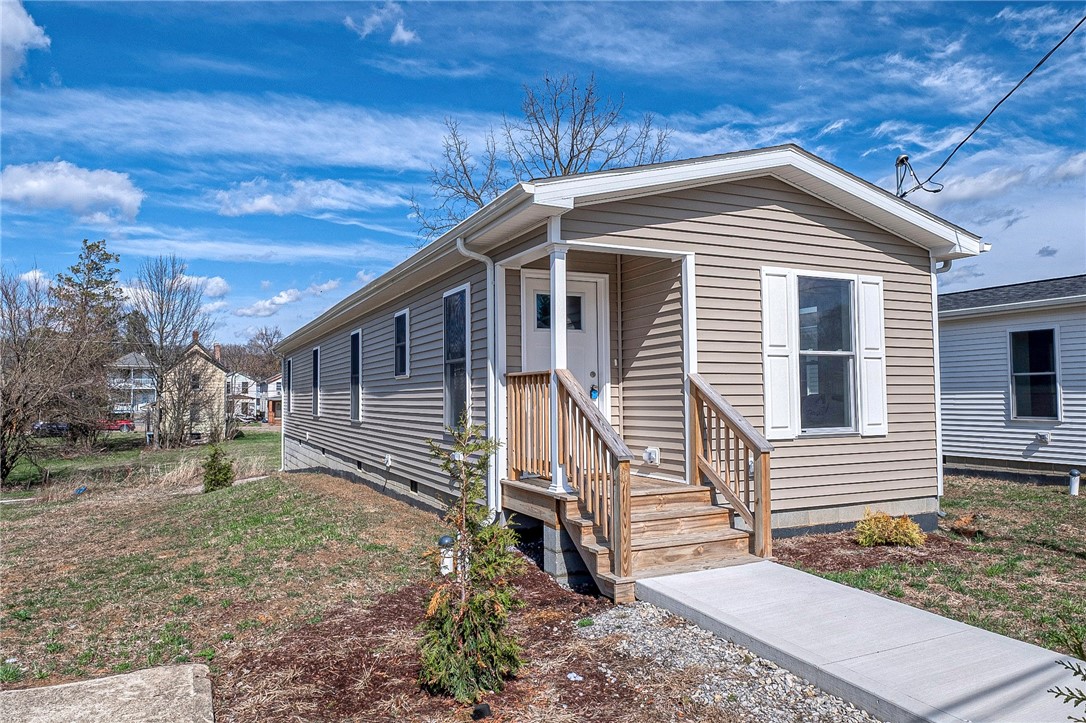 453 Motheral Ave — photo 1