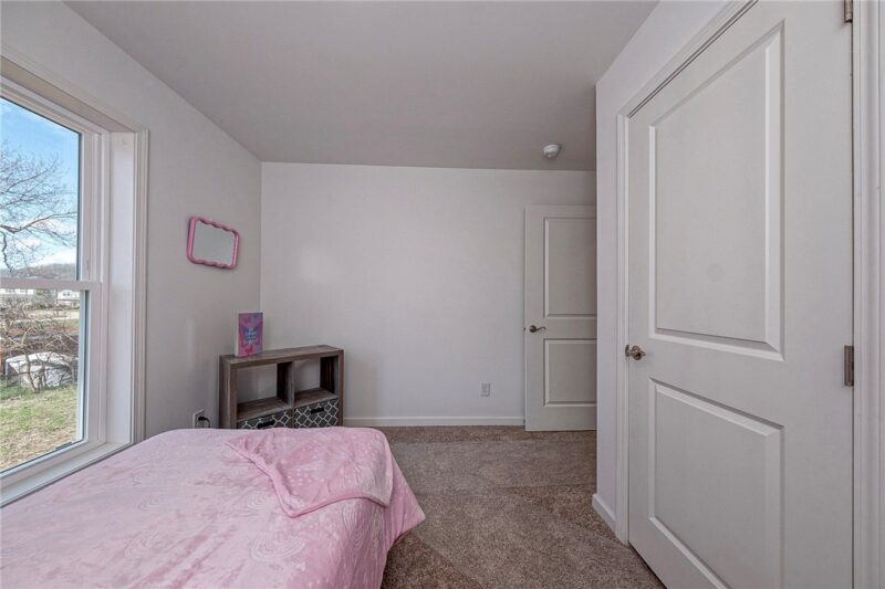 453 Motheral Ave — photo 6