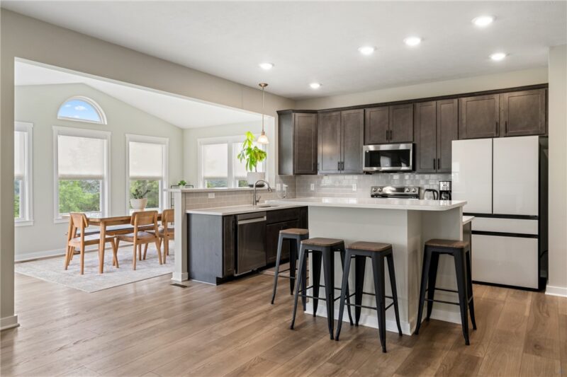 5052 Chalfant Ln — photo 4