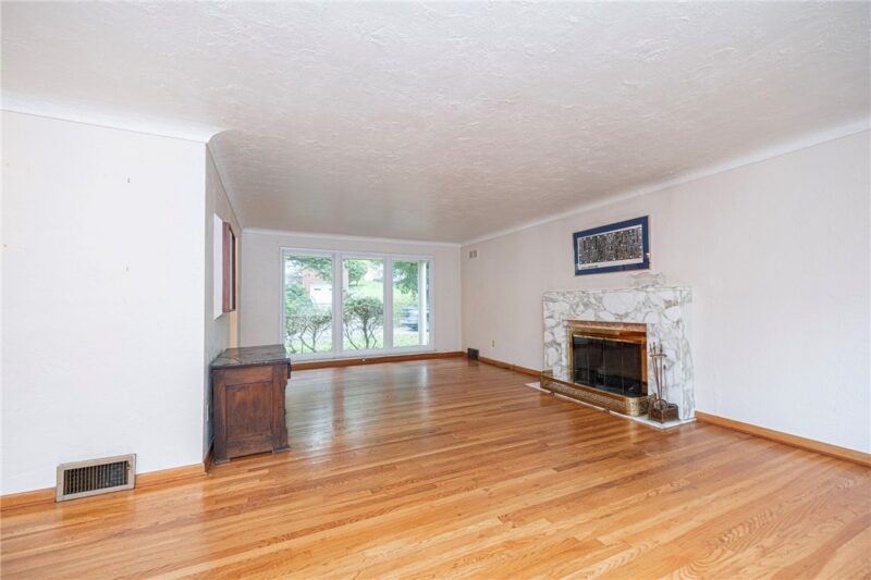 205 Washington Rd — photo 6