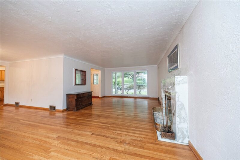 205 Washington Rd — photo 7