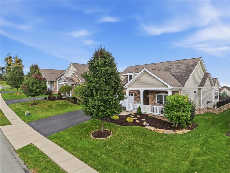 4007 Sir James Dr — photo 2