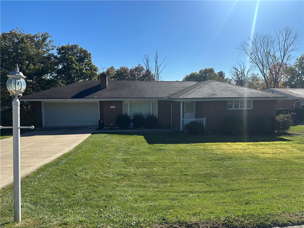 135 Dartmouth Way — photo 1