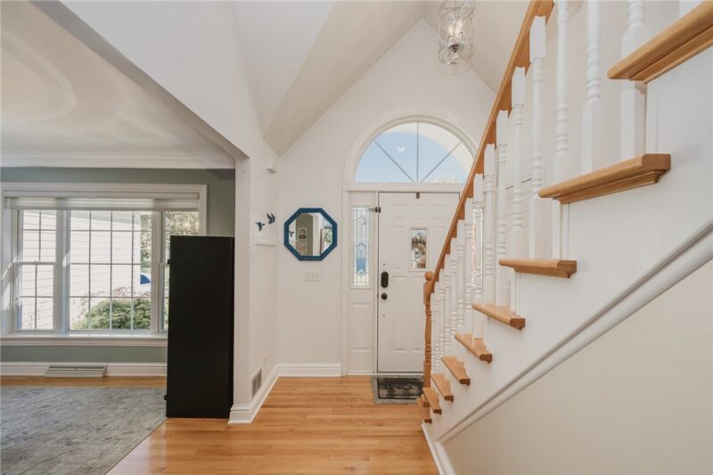 320 Ridgeview Circle — photo 8