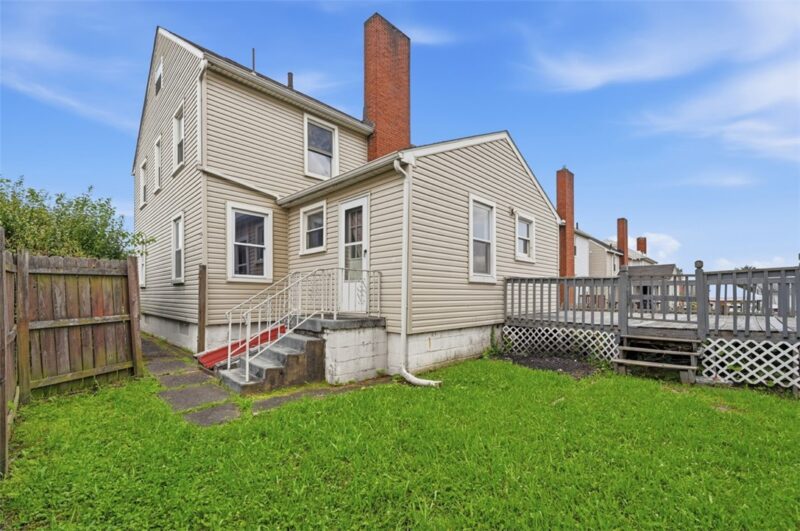 862 Miller Ave — photo 5