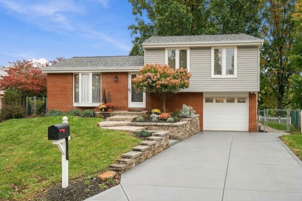 534 Fieldcrest Dr — photo 1