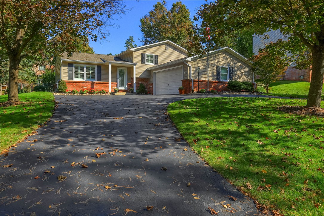 2043 Aldergrove Dr — photo 1