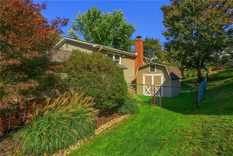 2043 Aldergrove Dr — photo 4
