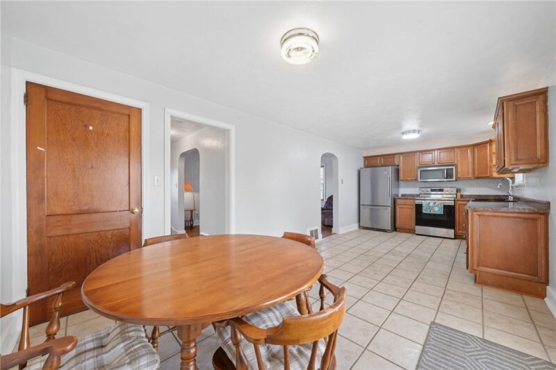 37 Cedar St — photo 8