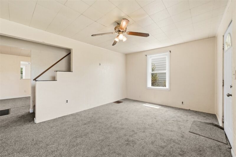864 Miller Ave — photo 7