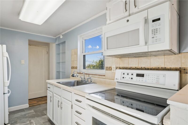 112 Creston Dr — photo 8