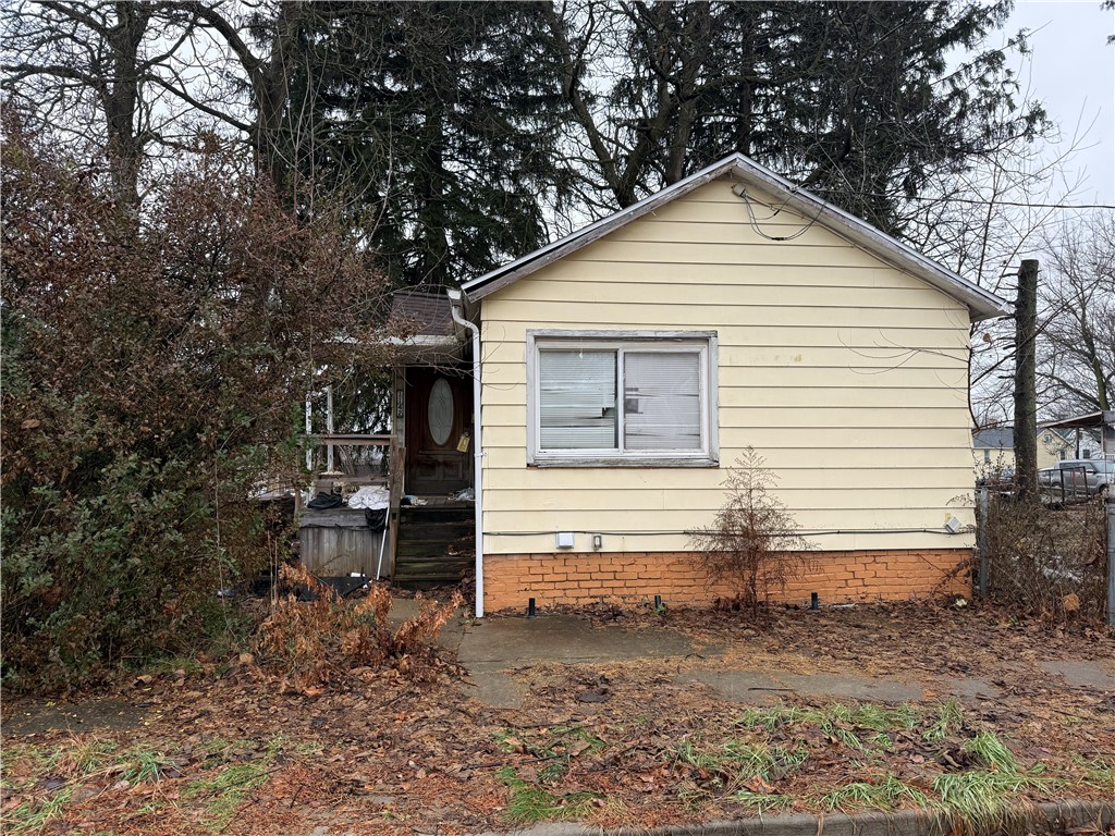 1142 Hamilton Ave — photo 1