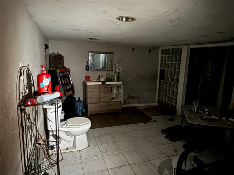 1142 Hamilton Ave — photo 5