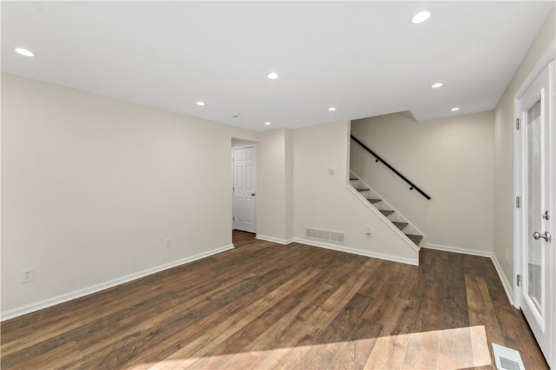 1511 Summerdale St — photo 6