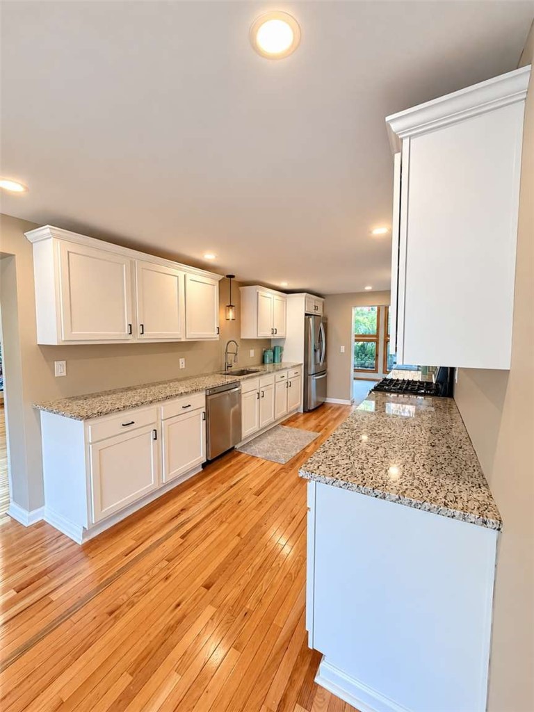 228 Houston Rd — photo 8