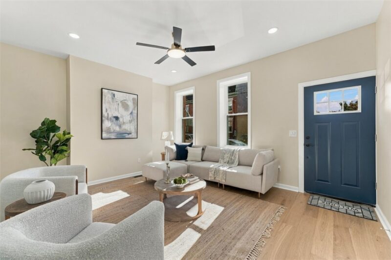 145 43rd St — photo 3