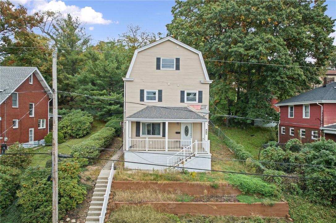 108 Oakwood Ave — photo 1