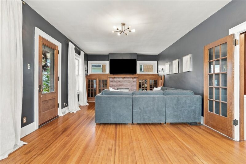 223 Wahl Ave — photo 6