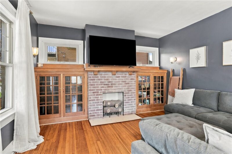 223 Wahl Ave — photo 8