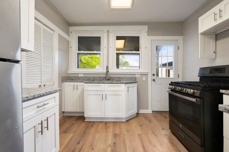 7611 Edgerton Avenue — photo 4
