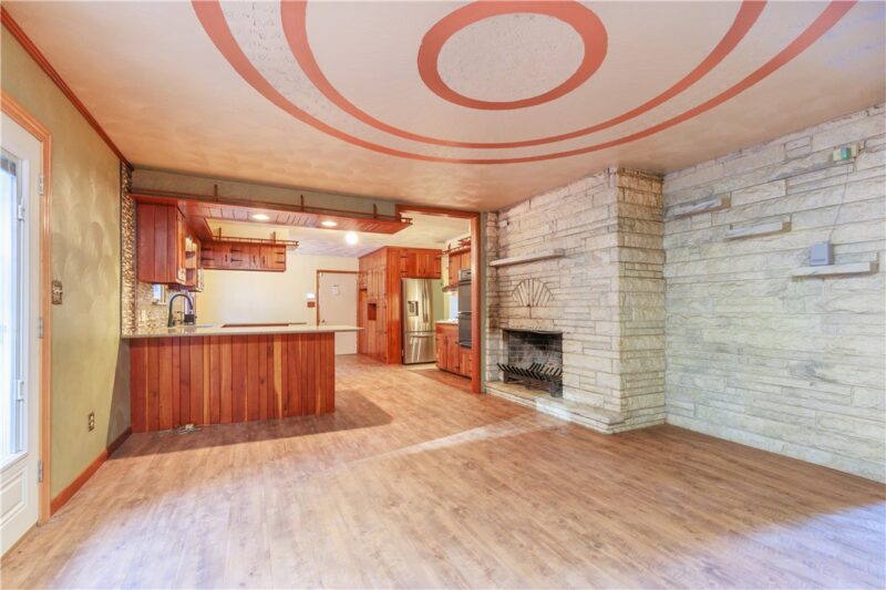 573 Church Rd — photo 8