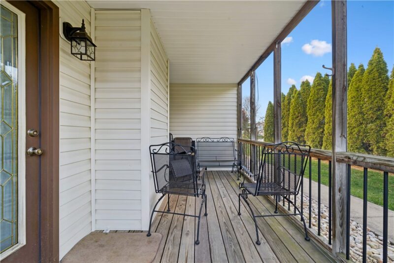 451 Peregrine Dr — photo 3