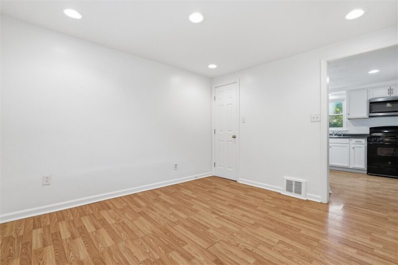 1106 Brinton Rd — photo 7