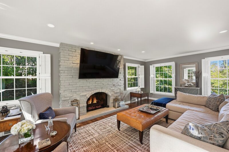 763 Larchmont Road — photo 5