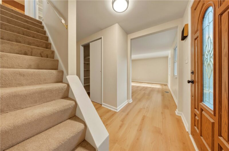 1362 Groveton St — photo 2