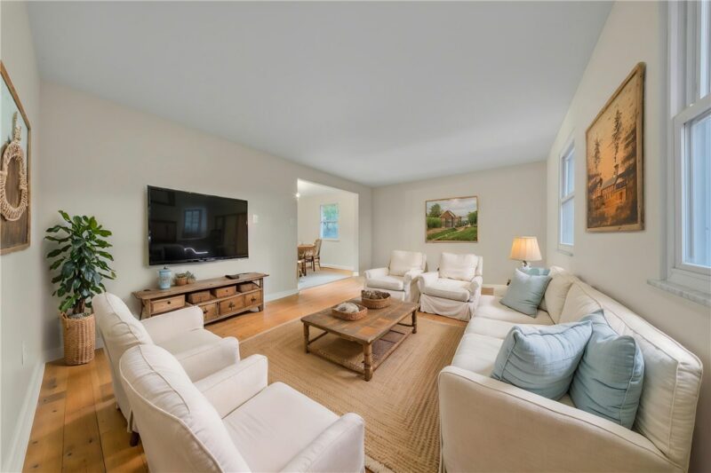 1362 Groveton St — photo 3