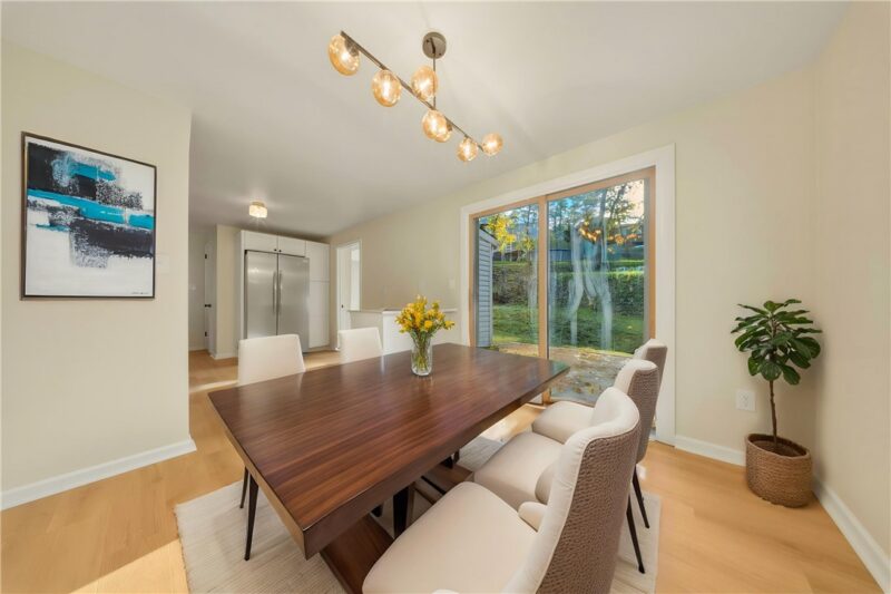 1362 Groveton St — photo 5