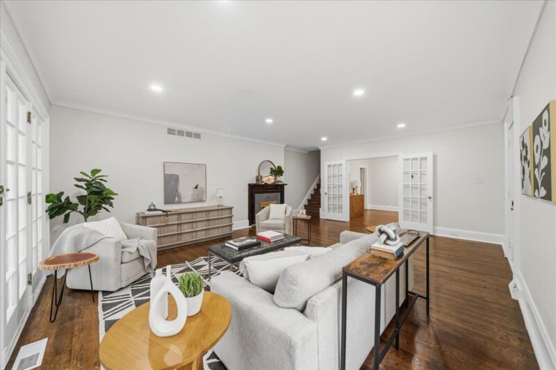 5445 Fifth Avenue — photo 3