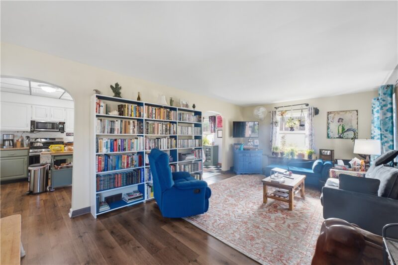 1316 Leeds Ave — photo 8