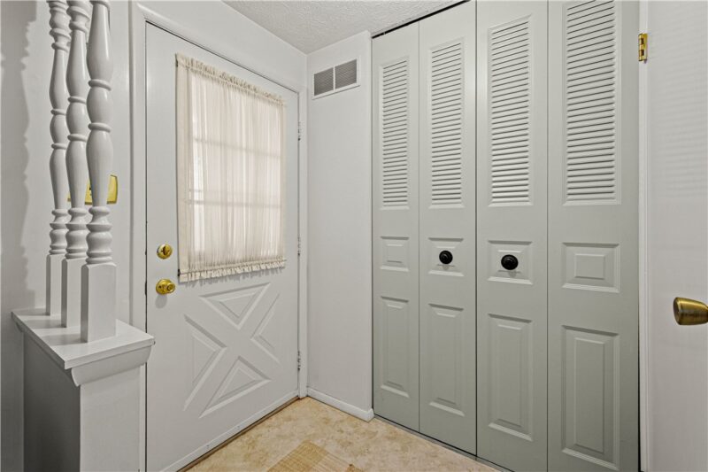 314 Murrays Lane — photo 3