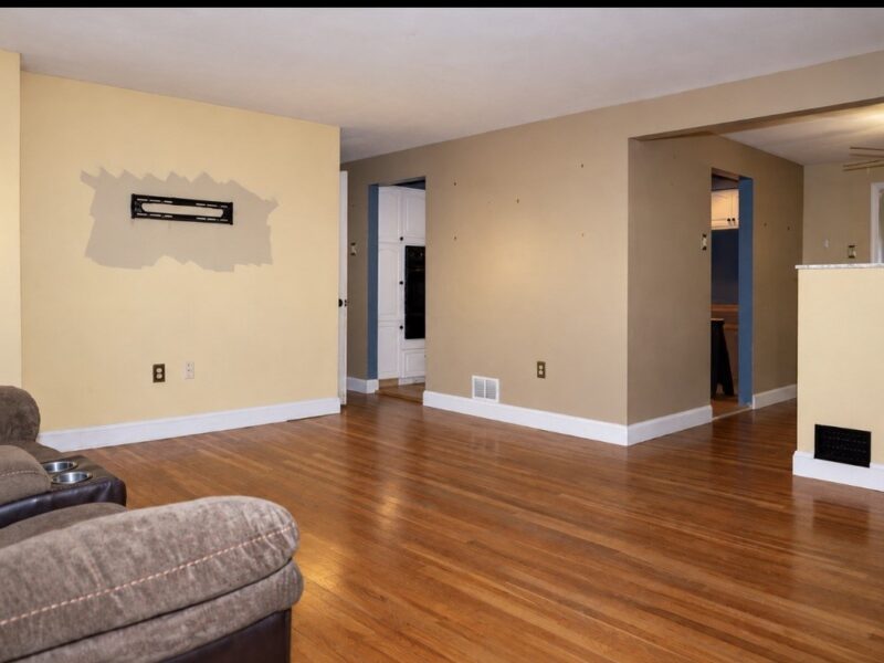 921 Shadycrest Rd — photo 7