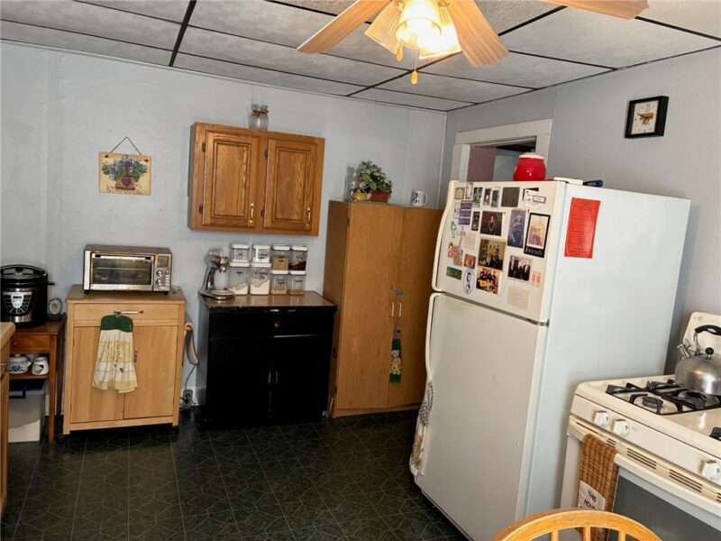 5765 Harrison Ave — photo 8