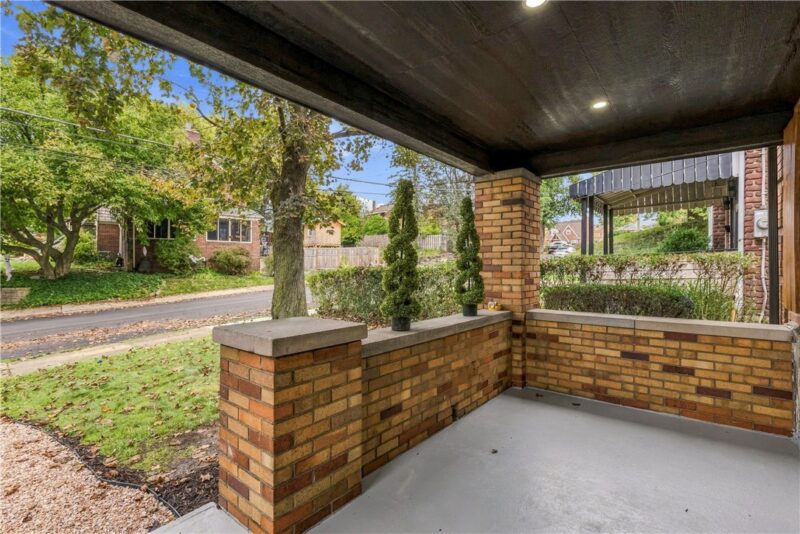 4526 Camelia St — photo 2