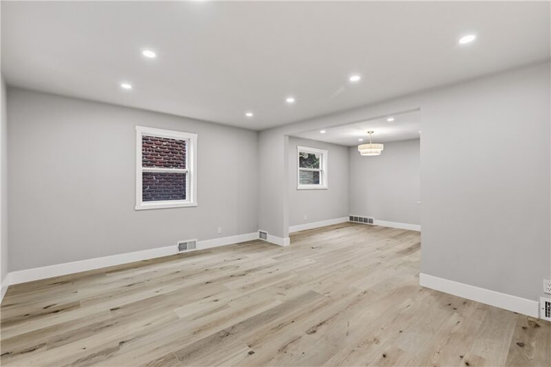 4526 Camelia St — photo 5